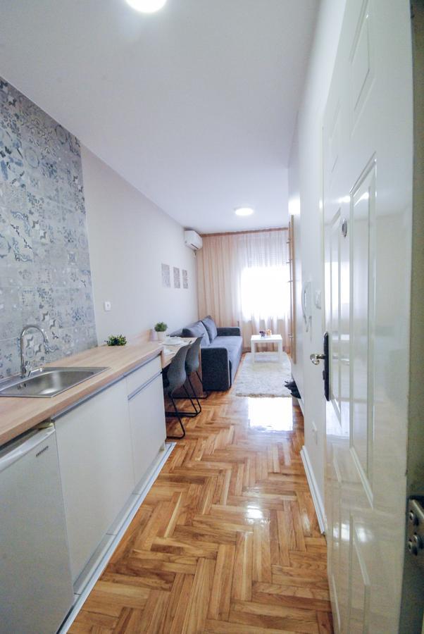 Tiara Apartment 2 Novi Sad Exterior foto